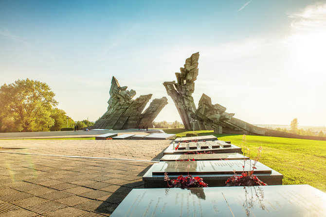 Sergejaus Orlovo nuotr./Monumentas nacizmo aukoms atminti 