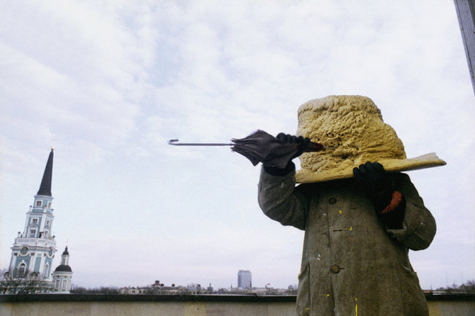 Imants Žodžiks nuotr./102 Mieso van der Rohe’s metai. Akcija. 1988 m.