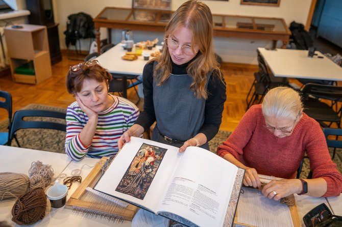 Silvestro Samsono nuotr./Audimas klasikinės tapiserijos technika Lietuvos nacionaliniame muziejuje 