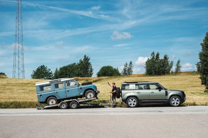 Asmeninio archyvo nuotr./Land Rover 109 Station Wagon kelionė iš Švedijos į Lietuvą 