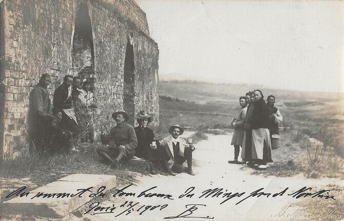 Dominyko Šaudžio nuotr./Albumas su B.H.Tiškevičiaus fotografijomis