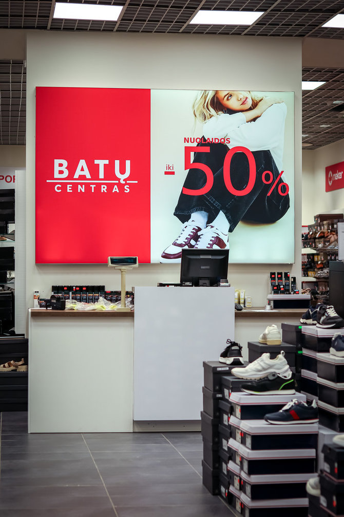 „Batų centro“ nuotr./„Outlet Park“ toliau sėkmingai žengia pokyčių keliu: atnaujintas „Batų Centras“ pasikeitė neatpažįstamai