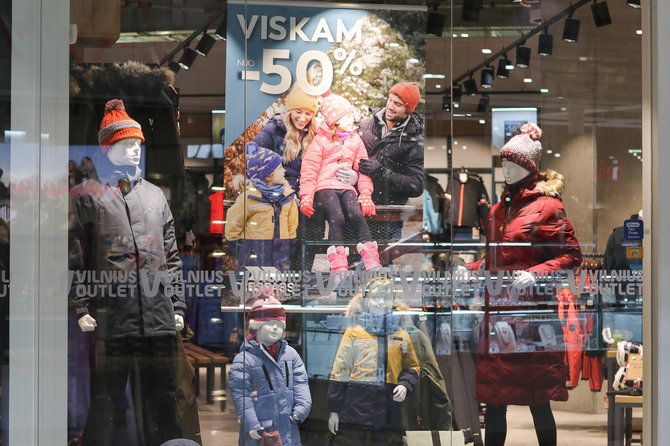 „Vilnius Outlet“ nuotr./Tokio Išpardavimų savaitgalio „Vilnius Outlet“ lankytojai dar neregėjo: nuolaidos įsisuks į virš 100 prekybos vietų