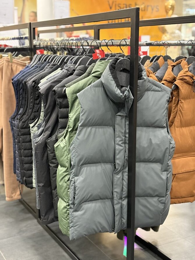 „Outlet Park“ nuotr./Šias prekes į parduotuvę Vilniuje pirkėjai atvyksta vien paliesti: dėl jų einama iš proto 