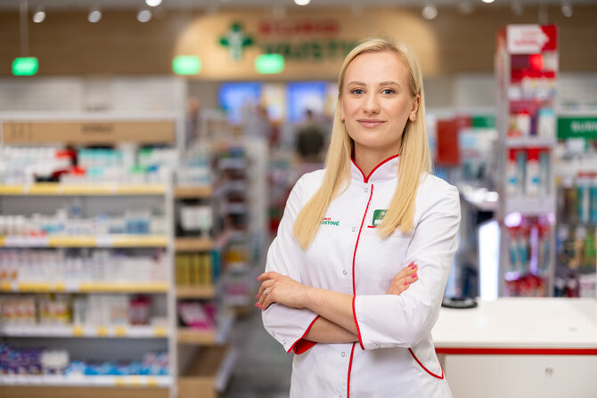Pranešimo aut. nuotr./„Eurovaistinės“ vaistininkė Gabija Nienė