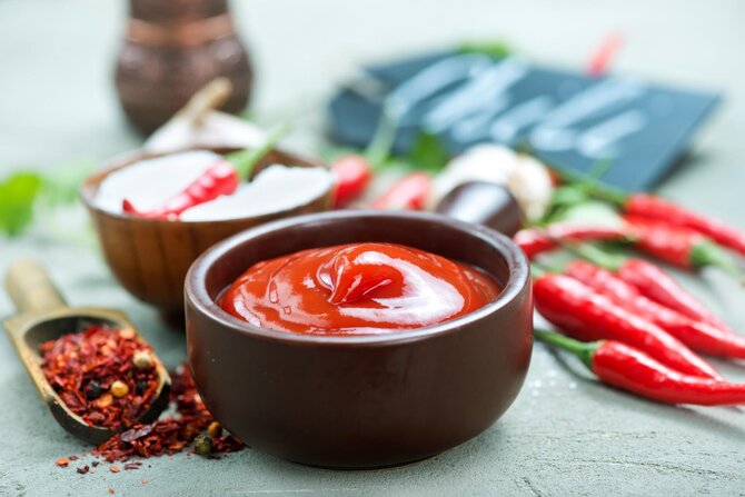 Envato / Pranešimo aut. nuotr./Saldžiarūgštis, aštrus gočiudžango padažas