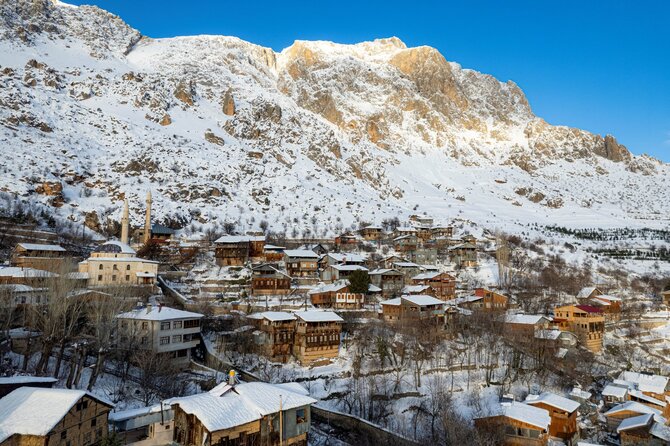 Turkijos turizmo agentūros nuotr./Erzindžanas. Rytų ekspresas – kelionė traukiniu per Turkiją