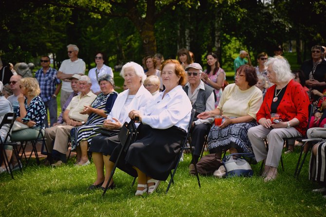 Pranešimo aut. nuotr./Marijampolėje senjorus kviečia išmėginti tikrą festivalio patirtį