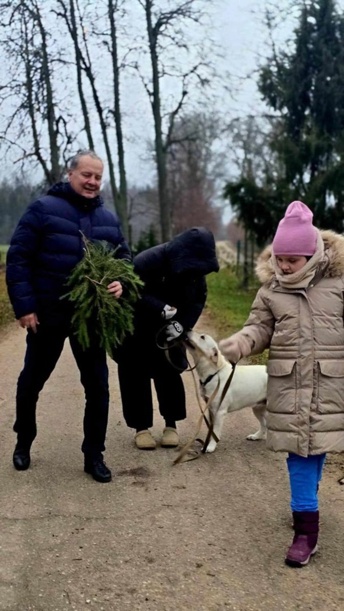 Asmeninio archyvo nuotr./Dovilės tėtis ir jos dukra