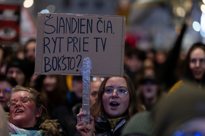 Patricija Adamovič / BNS/Trečiadienio protestas „Šalin rankas nuo laisvo žodžio!“
