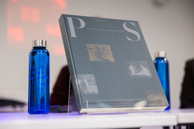 Patricija Adamovič / BNS nuotr./Arūno Baltėno fotografijų knygos „Nuo pirmadienio iki sekmadienio“ pristatymas
