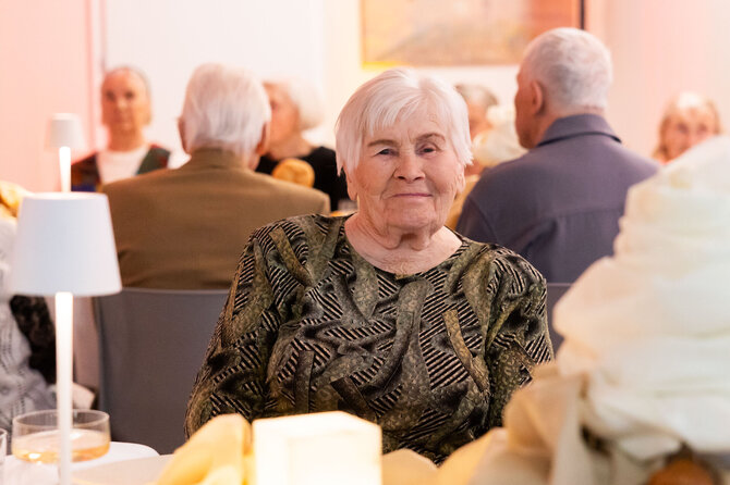 Patricija Adamovič / BNS nuotr./GALA vakarienė, skirta senjorams iš Tremtinių namų
