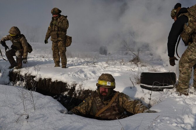 AFP/ „Scanpix“/Karas Ukrainoje