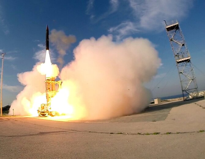 AFP/ „Scanpix“/„Arrow 3“ oro gynybos sistema