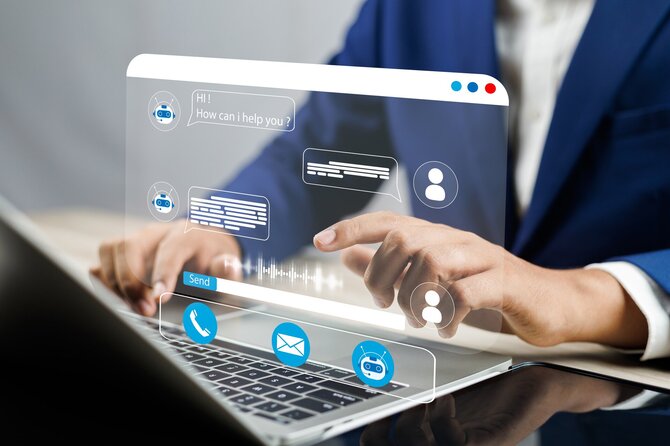 „Shutterstock“ nuotr./Pokalbių robotas
