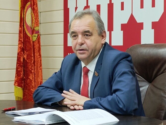 Rusijos komunistų partijos nuotr./Renatas Suleimanovas