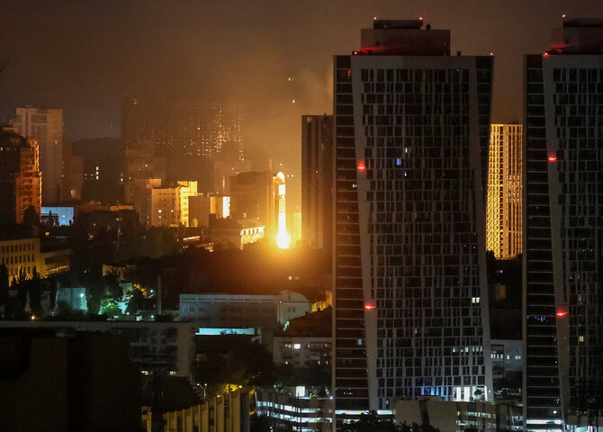 „Reuters“/„Scanpix“/Karas Ukrainoje