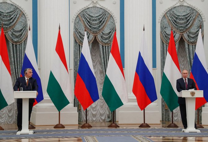 „AFP“/„Scanpix“/Vengrijos ministras pirmininkas V.Orbanas ir Rusijos lyderis V.Putinas