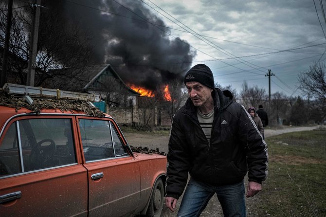 „AFP“/„Scanpix“/Vietinis gyventojas Konstantinovkoje