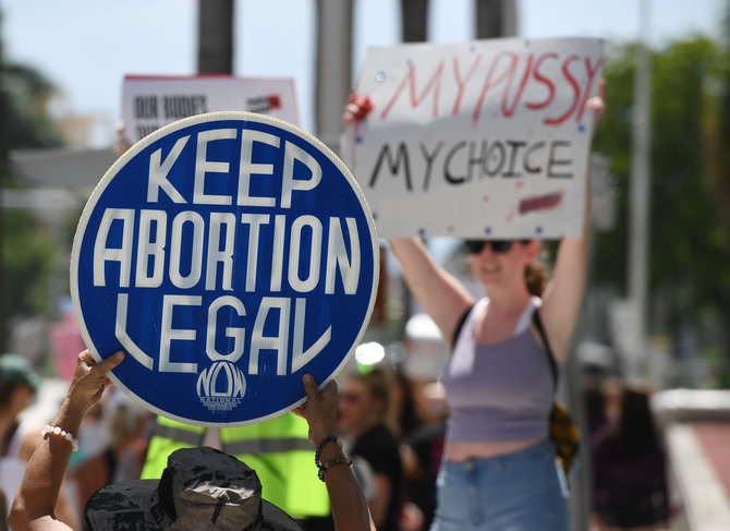 „MPI04“/„Capital Pictures“/„Scanpix“/Protesto prieš aborto tablečių draudimą Floridoje akimirka