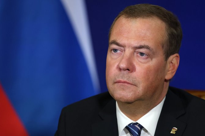 „AP“/„Scanpix“/Rusijos saugumo tarybos pirmininko pavaduotojas Dmitrijus Medvedevas