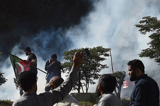 „AFP“/„Scanpix“/Protestai Pakistane