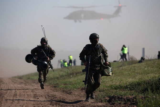 „Reuters“/„Scanpix“/Lenkijos kariai