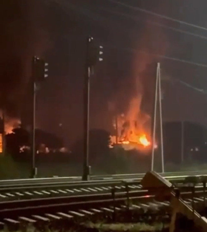 Kadras iš vaizdo įrašo/Atakuota naftos saugykla Krasnodaro srityje