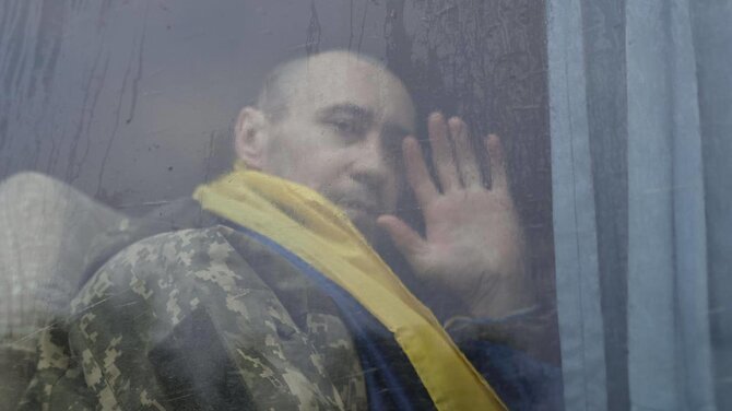 Volodymyras Zelenskis / „Telegram“/Ukrainos kariai grįžta namo