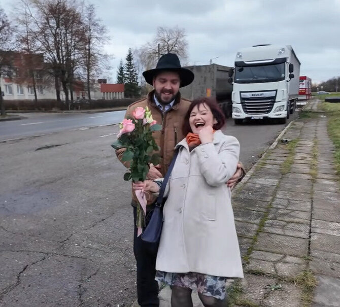 Stop kadras/„TV pagalbos“ apgavystė