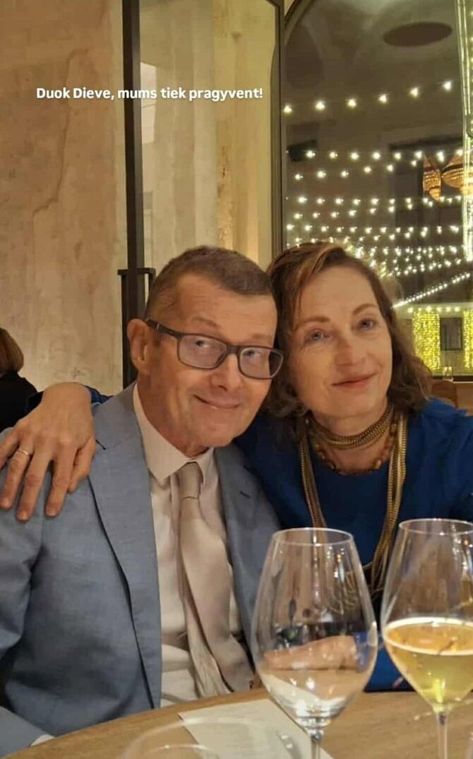 „Instagram“ nuotr./Jurgos Vernickės sesuo Sigutė su vyru dabar