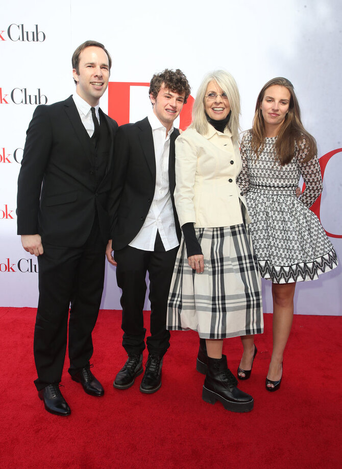 „Scanpix“ nuotr./Diane Keaton su vaikais