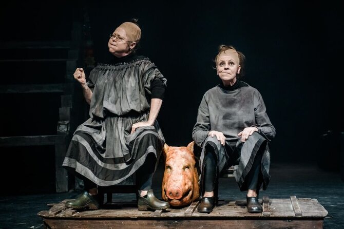 L.Vansevičienės/Vilniaus mažojo teatro nuotr. /Spektaklis „Marti“ (rež. Gabrielė Tuminaitė), Vilniaus mažasis teatras