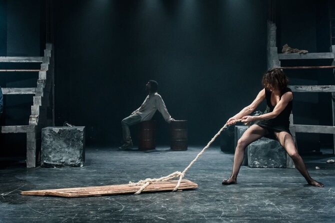 L.Vansevičienės/Vilniaus mažojo teatro nuotr. /Spektaklis „Marti“ (rež. Gabrielė Tuminaitė), Vilniaus mažasis teatras