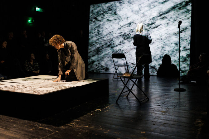 L.Masio/Valstybinio jaunimo teatro nuotr. /Rūta Jonikaitė spektaklyje „Menka detalė“ (rež. Adomas Juška)