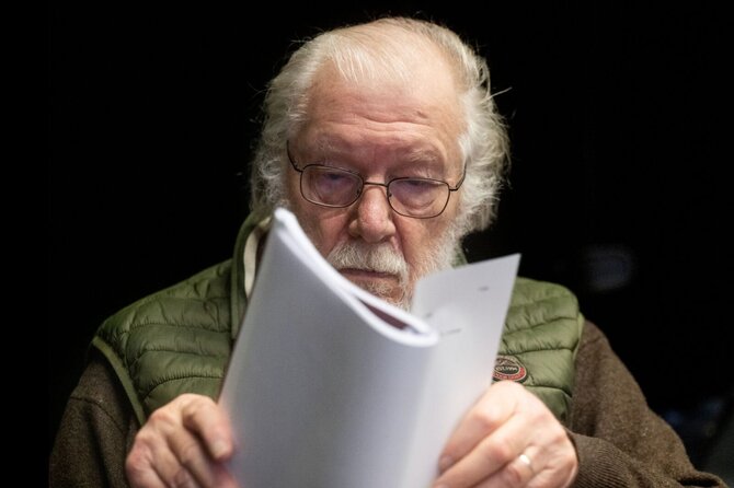 D.Matvejevo/Lietuvos nacionalinio dramos teatro nuotr. /Juozas Budraitis. Spektaklio „Lietuvių mirties pranešimai. Vieno spektaklio istorija“ (rež. Karolis Kaupinis) užkulisiai