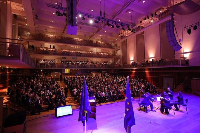 Lietuvos nacionalinio muziejaus nuotr. /Europos paveldo apdovanojimų akimirka