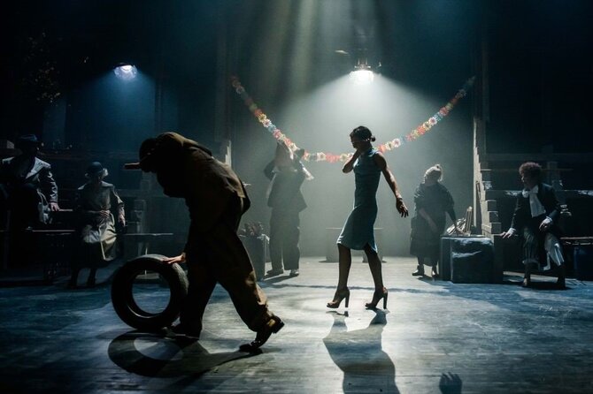 L.Vansevičienės/Pranešimo autorių nuotr. /Vilniaus mažojo teatro spektaklis „Marti“