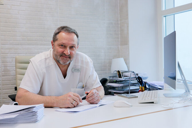 Klinikos „Naujas regėjimas“ archyvo nuotr./Klinikos „Naujas regėjimas“ vyriausiasis gydytojas Andrei Radzko