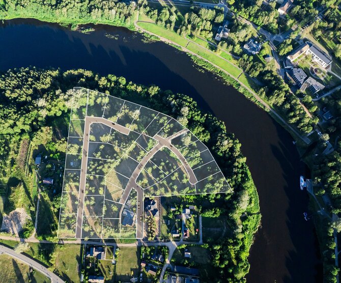„Druskininkų slėnio“ nuotr./Išskirtiniai sklypai Druskininkuose ant Nemuno kranto: tarp susidomėjusiųjų – įtakingi Lietuvos asmenys