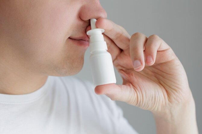Shutterstock nuotr./Nosies purškalas