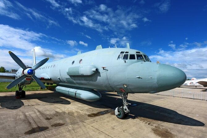 Shutterstock nuotr./Žvalgybinis lėktuvas IL-20