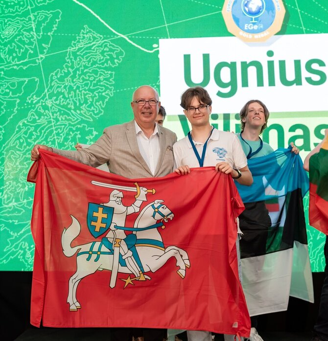 Asmeninio archyvo nuotr./Europos geografijos olimpiados apdovanojimai