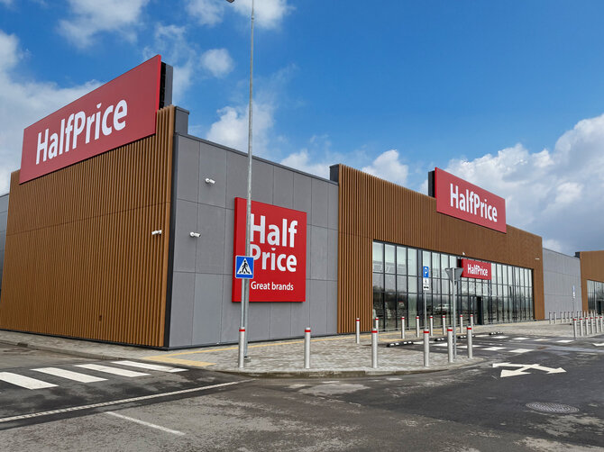 Baltic Shopping Centers nuotr./Kaune atidaroma pirmoji „HalfPrice“ – pasaulyje garsių prekės ženklų parduotuvė