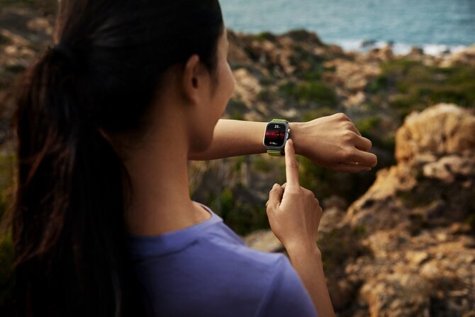 „Huawei“ nuotr./„Huawei Watch Fit 4 Pro“