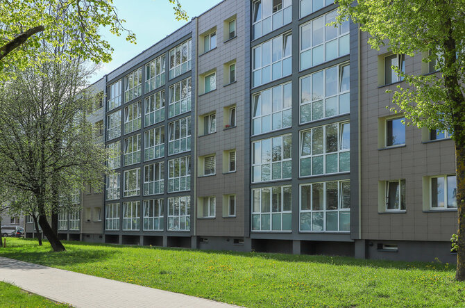 APVA nuotr./Antrą vietą užėmęs Draugystės g. Marijampolėje esančio daugiabučio modernizacijos projektas