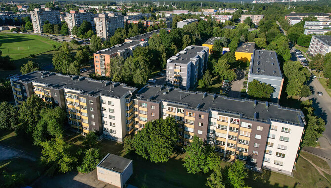 APVA nuotr./Ekspertai pataria, kokį namo fasadą rinktis renovuojant daugiabutį: svarbu žiūrėti plačiau nei tik kaina