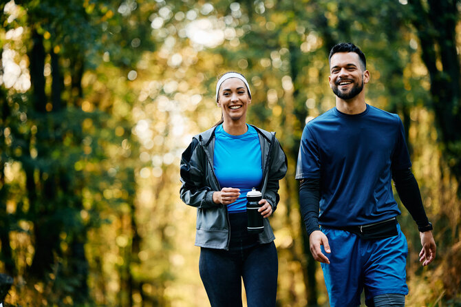 „iStock“ nuotr./Specialistė įvardijo, kiek baltymų žmogui reikia per dieną ir kuo organizmui naudinga paukštiena