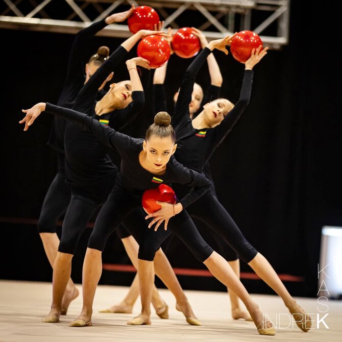 VšĮ „Active Vilnius“ nuotr./Sostinės sporto centro gimnastės