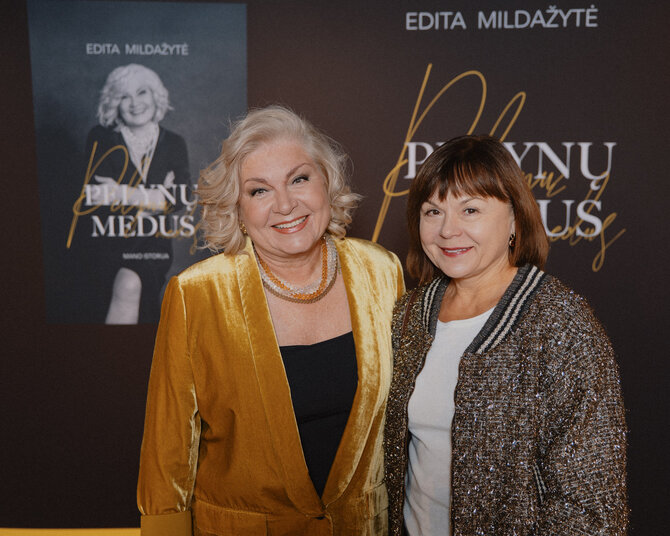 Gabrieliaus Jauniškio nuotr./Editos Mildažytės knygos pristatymo akimirka